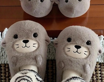Women Slippers Sea Lion Pup Grey Indoor Winter Warm Non‑Slip Soft Sole