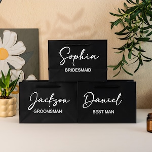 Personalized Name Gift Bags, Bridesmaid Gift Bags,Bridesmaid Gifts, Bridesmaid Gift Bags,Bachelorette Party Bags, Bridal Party Gift Bag
