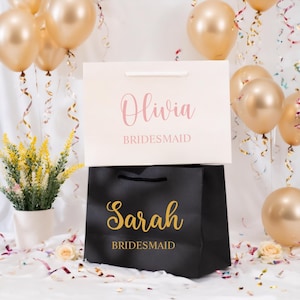 Personalized bridal party gift bag - gift bag for bridesmaids, bachelorette parties, girls weekends,Bridal Shower Gift Bag, Welcome Bags