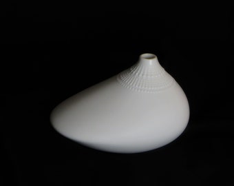 White Porcelain Bud Vase Rosenthal Pottery Studio Line Mid-century Modern Tapio Wirkkala Pollo Vintage Minimalist Germany