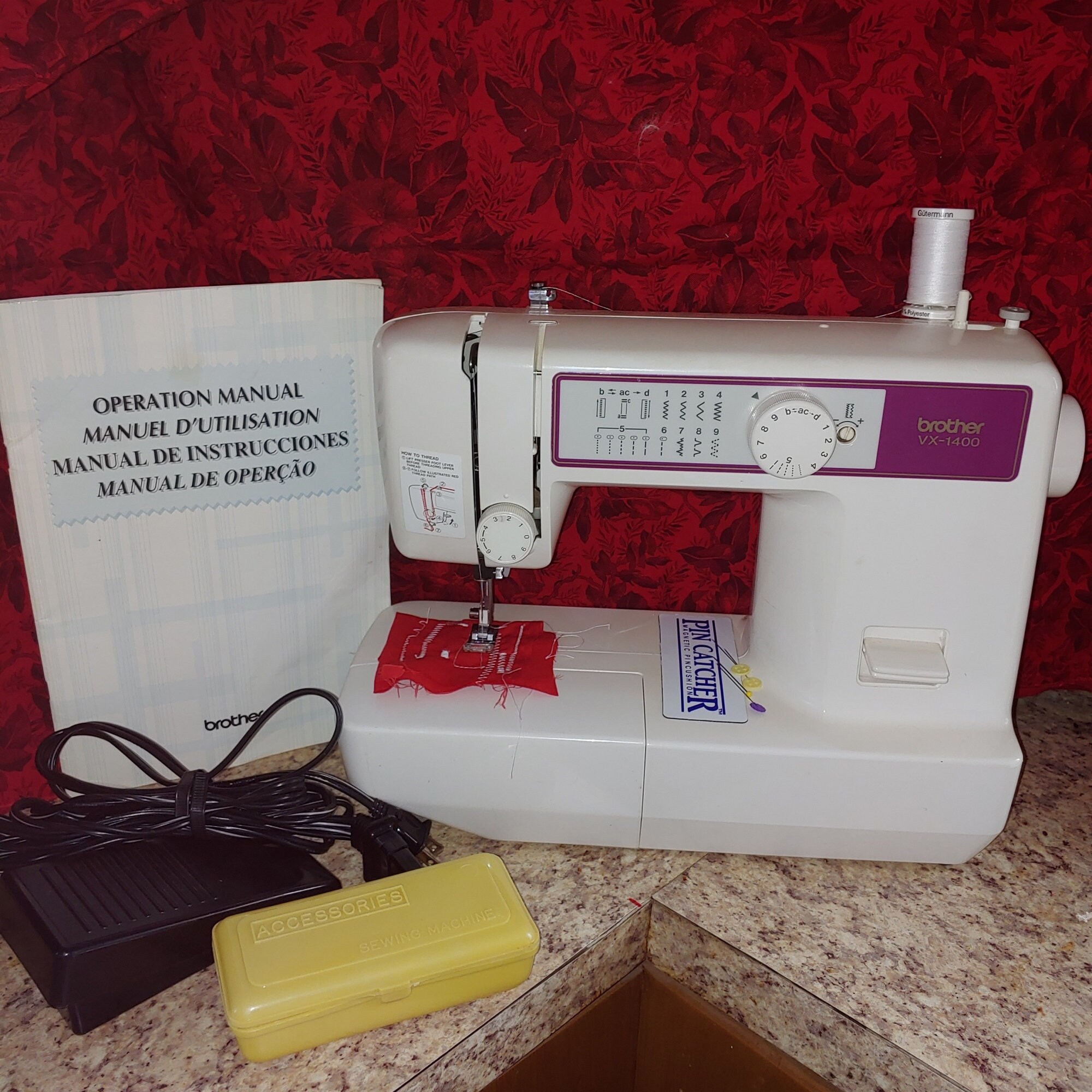 Cylinder Sewing Machine for sale Only 4 left at 60
