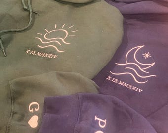Embroidery Sun & Moon Hoodie, Gifts Personalized Couple Shirt, Custom Roman Numerals Sweatshirt, Gift for her and him, Anniversary Crewneck