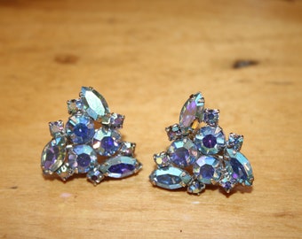 Vintage rhinestone earrings clip signed Keyes
