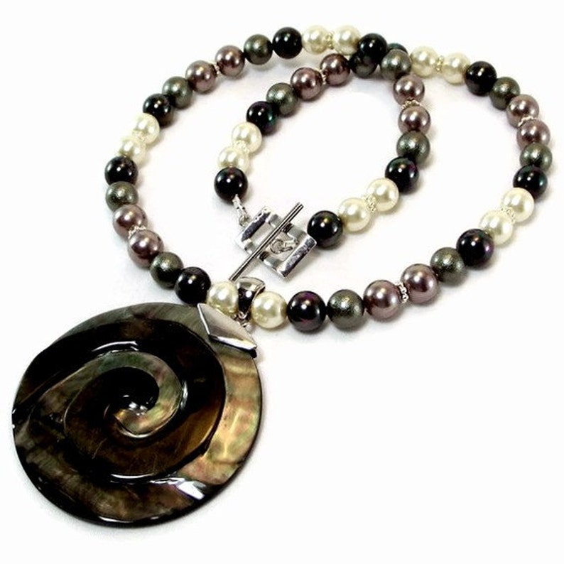 Black and White Necklace Set Black and White Pearl Necklace Etsy