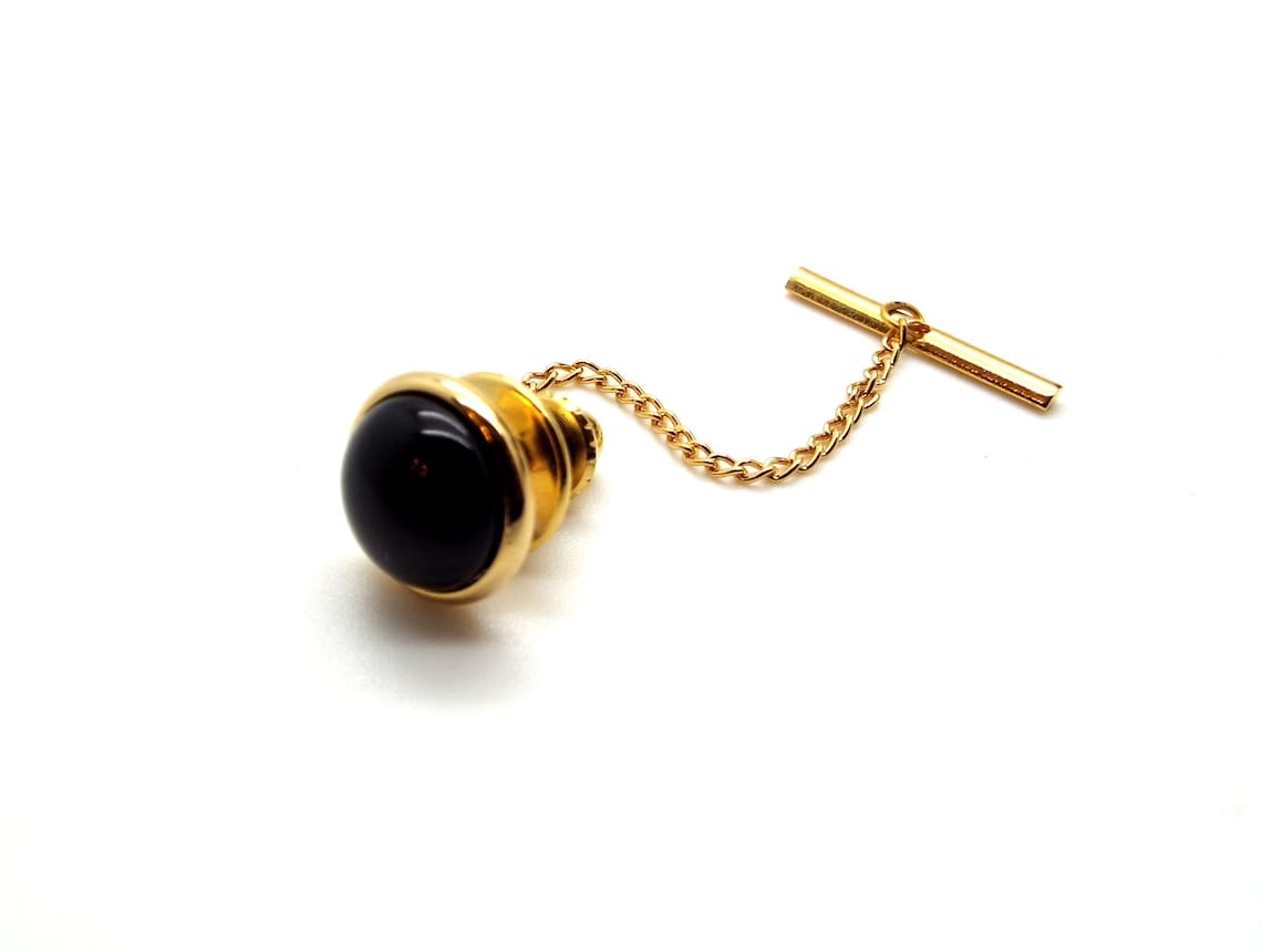 black-tie-tac-onyx-tie-tac-black-onyx-tie-tac-with-chain-accented