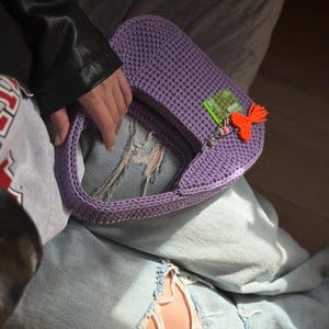 Crochet Hobo Bag – Luna Handmade Crescent Purse – Minimalist Everyday Crochet Bag image 2