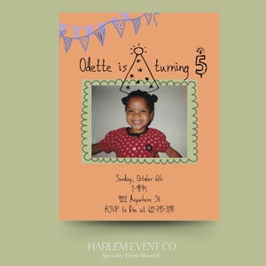 以下が含まれることがあります： オデットという女の子の5歳の誕生日パーティーの招待状。招待状には、パーティーハットをかぶったオデットの写真、カラフルなバナー、そして「オデットは5歳になります」というテキストが書かれています。