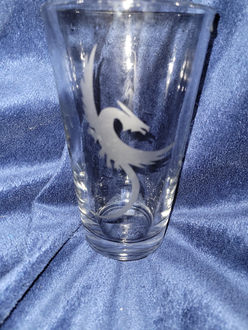 Dark Hunter Glass image 5