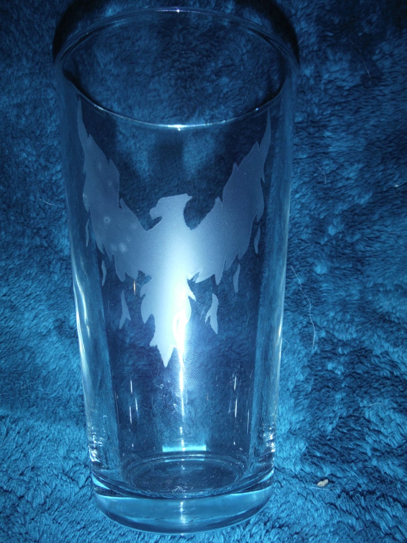 Dark Hunter Glass image 4