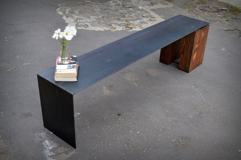 Floating Steel Waterfall Bench immagine 1