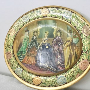 Vintage Daher Oval Metal Tin Serving Tray Platter Aristocrats Ladies Wall Decor