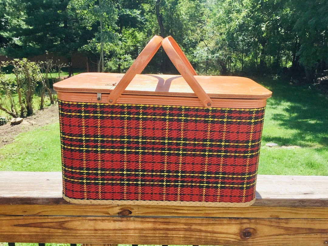 Vintage Redmon Peru Ind Picnic Basket and Insert in Red Black Yellow