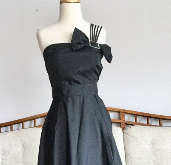 Vintage 1980s Black One Shoulder Ball Gown Evening