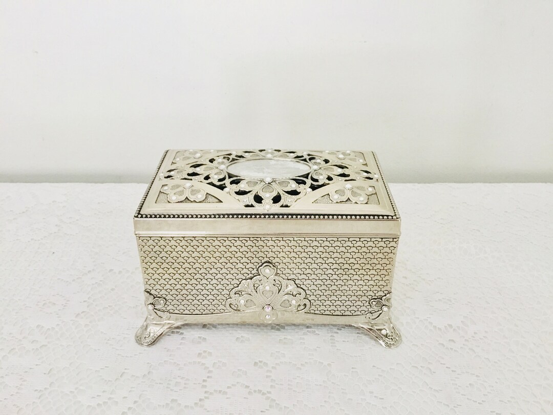 Things remembered jewelry boxes sale
