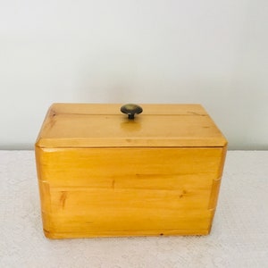 Wood box with lid, hand made wooden box, tea caddy, storage canister, collectible