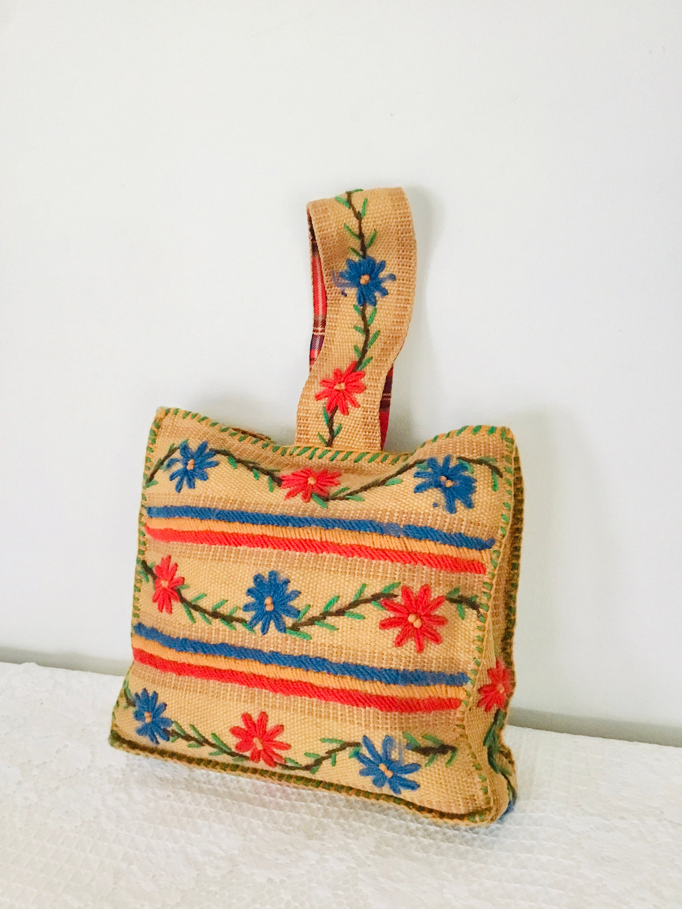 Vintage Y2K Lucky Brand crewel embroidered Shoulder Bag
