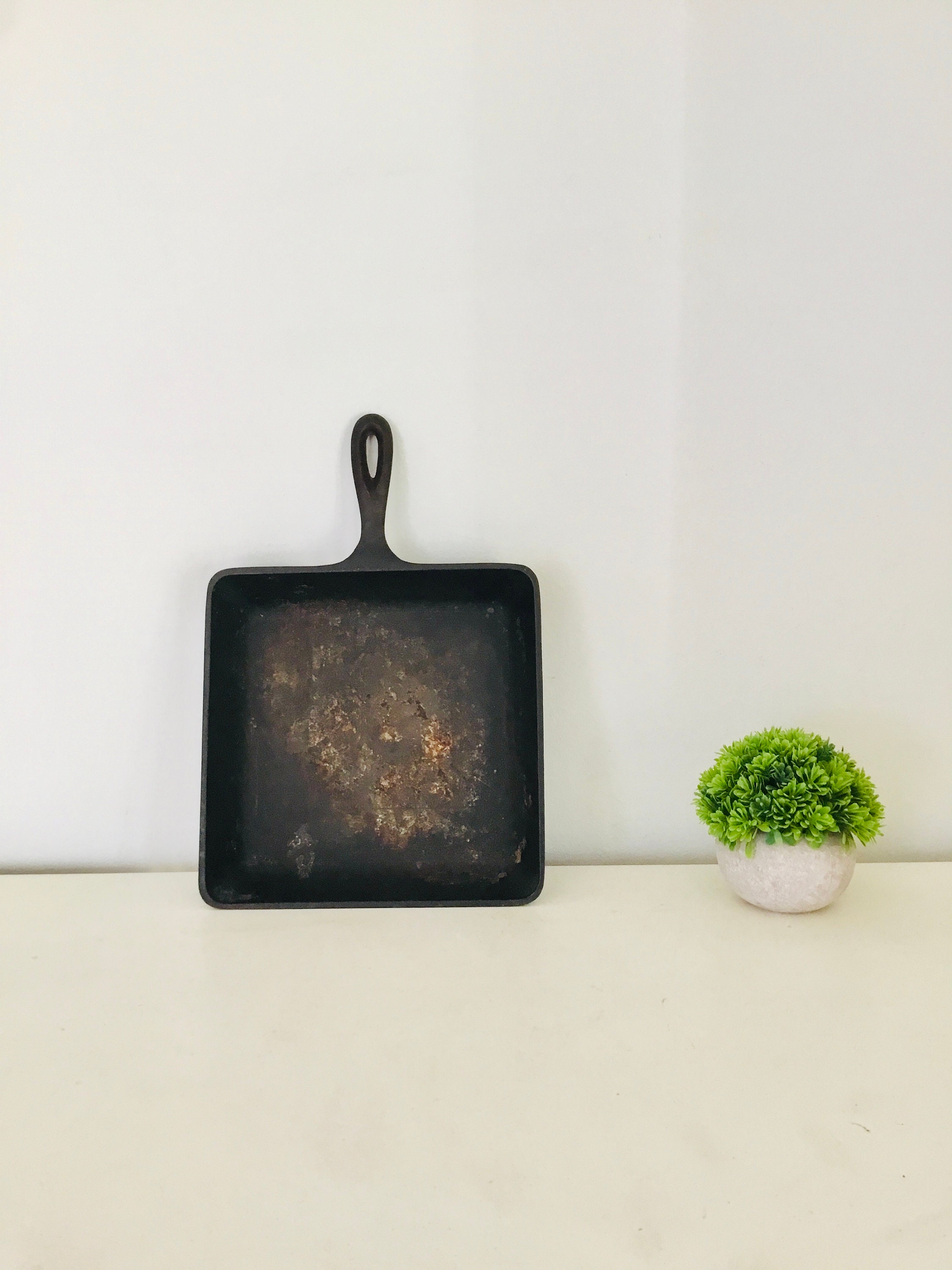 Vintage Square Cast Iron Skillet 8 SQSK by Lodge