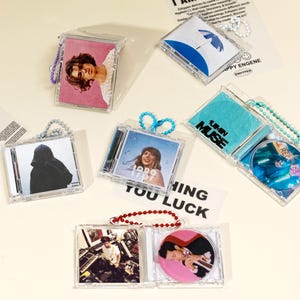 Custom Album Cover CD with NFC, Mother&#39;s Day Keychain Gift, Retro Style Gift, Spotify Keychain,  Song Plaque Keychains, Music Lover Keychain