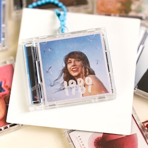 Personalized Mini Album CD Keychain, Mother&#39;s Day Keychain Gifts, Play Your Favorite Music Instantly, Personalized Gift for Mom