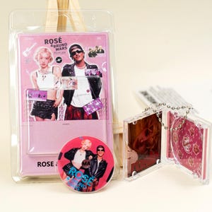 Personalized Mini Album CD Keychain, Mother&#39;s Day Keychain Gifts, Play Your Favorite Music Instantly, Personalized Gift for Mom