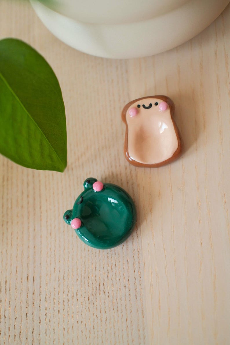 Polymer Clay Worry Stone: Kawaii Frog and Toast Charm image 2