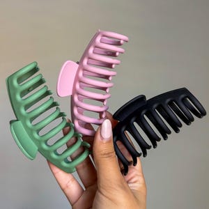 Extra Large Hair Claw Clip: Strong Hold for Thick or Long Hair