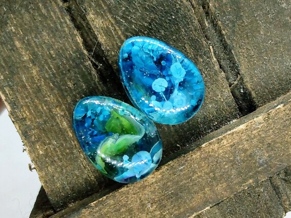 8mm x 12mm Color Swirl Ear Gauges Petri Dish Resin Plug Plug and Tunnel Teardrop Shaped Gauges Alcohol Ink Plug \u00a0