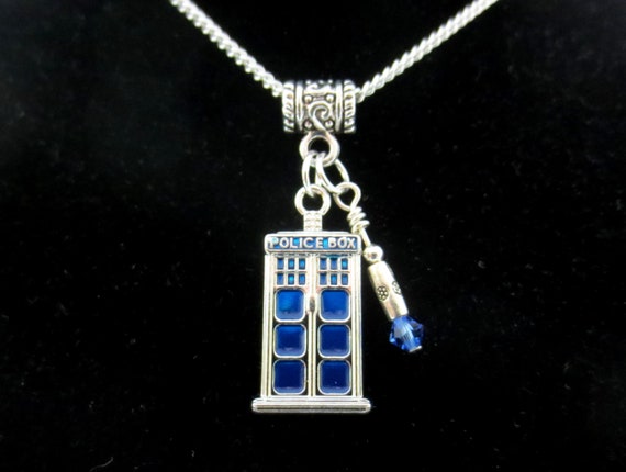 20/" or 24/" Inch Chain Necklace /& Blue Tardis Police Box Pendant Charm