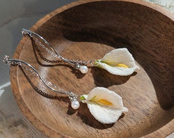 Hand Embroidered White Calla Lily Earrings