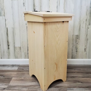 Trash Bin,Wooden Trash Bin,Kitchen Trash Bin,Country Kitchen Decor,Rustic Farmhouse Decor,Gift for Mom,13 gallon bin,container for trash