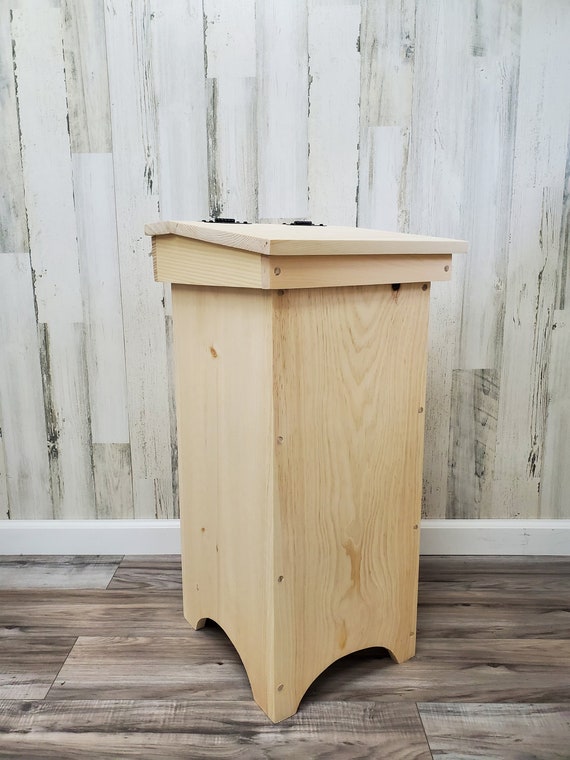 Trash Bin,Wooden Trash Bin,Kitchen Trash Bin,Country Kitchen Decor,Rustic Farmhouse Decor,Gift for Mom,13 gallon bin,container for trash