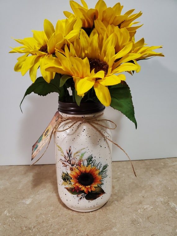 Mason Jar Decor,Sunflower Decor,Farmhouse Decor,Decoupaged Jar,Hand Painted Jar,Housewarming Gift,Sunflower Jar,Gift for her,Flower Vase