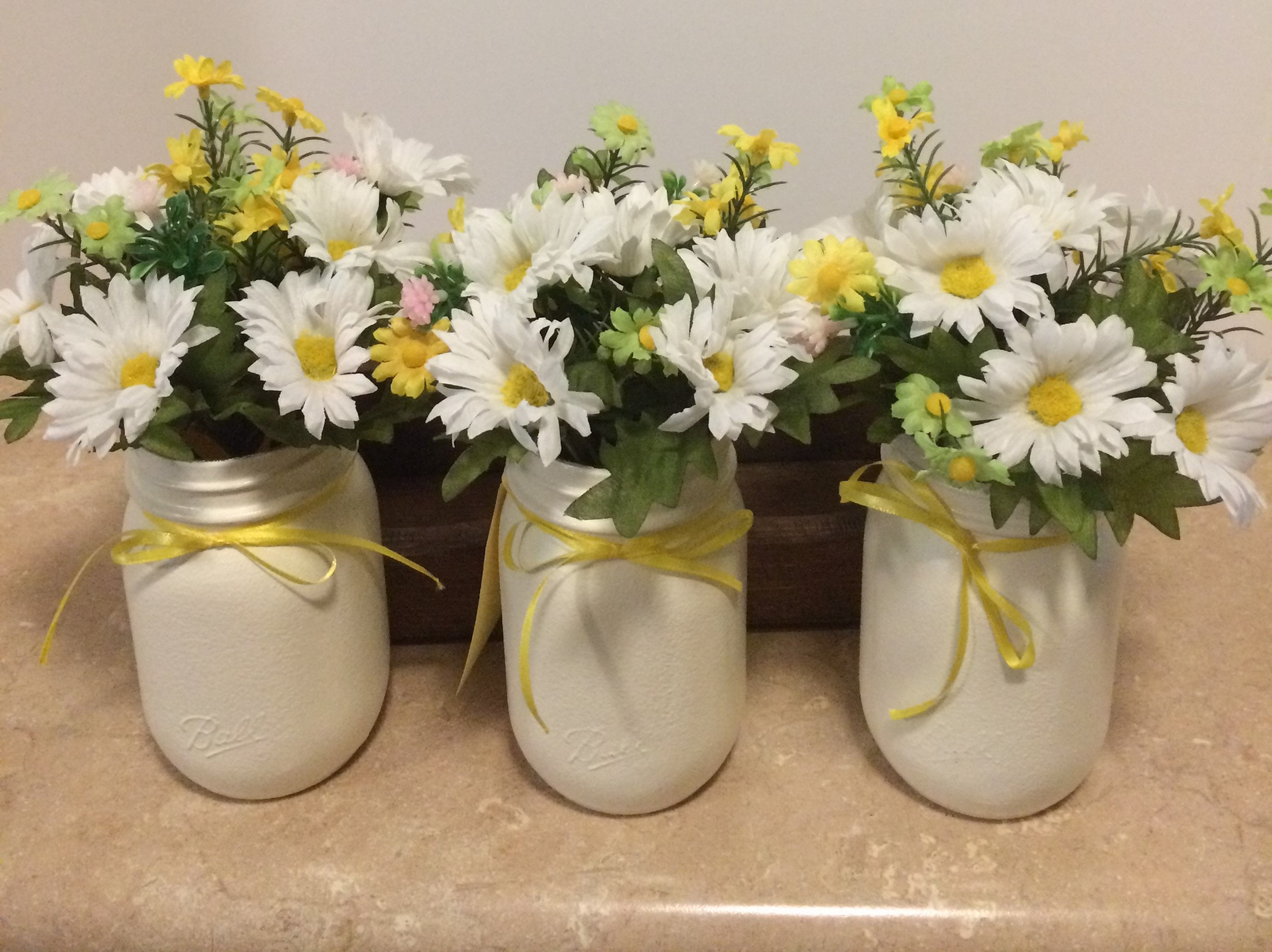 mason jar centerpiece for kitchen table