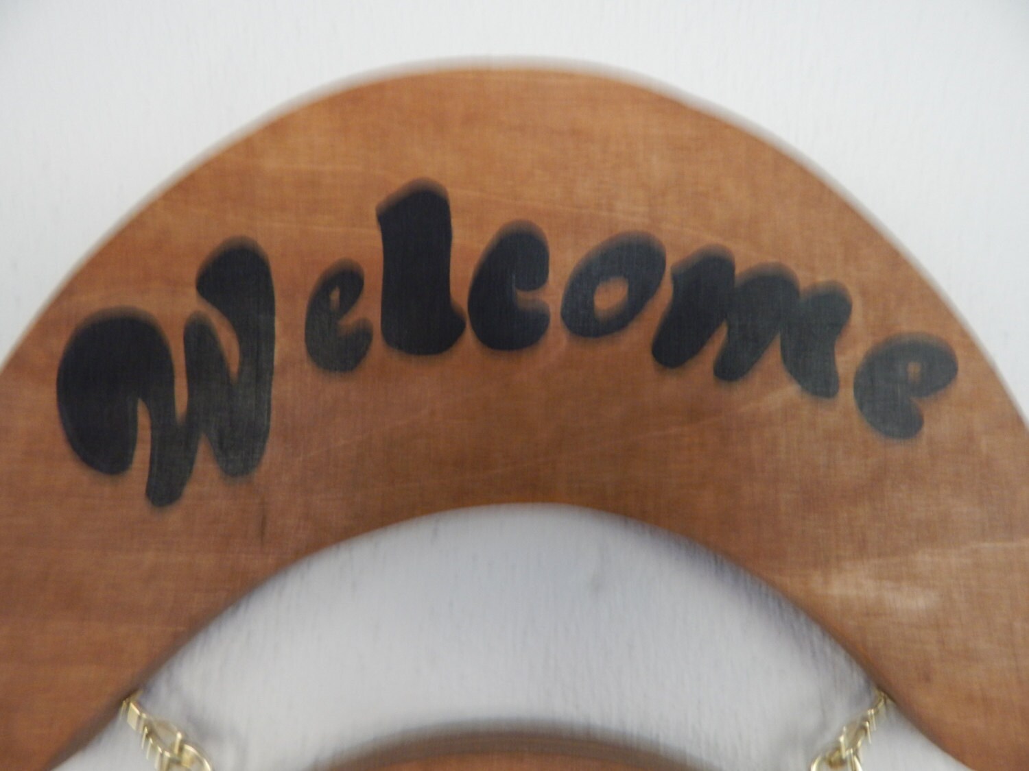 yellow lab welcome statue