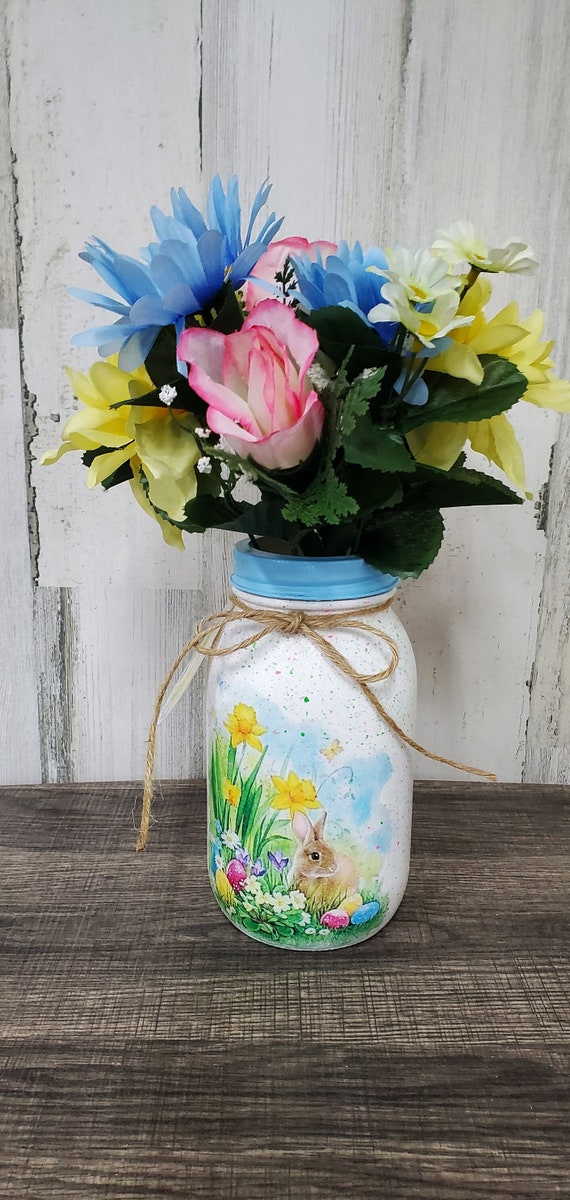 Easter Centerpiece, Mason Jar Decor, Easter Flower Vase, Gift for mom, Centerpiece for table, Spring Decor, Spring Flowers, Easter Decor