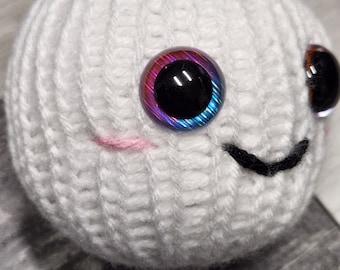 Mini Steam Bun - Kawaii - Machine Knit - Handmade - Squish - Multicolor Eyes