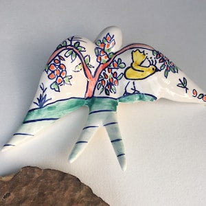 Keramische zwaluw, handgeschilderd geïnspireerd op het traditionele aardewerk uit Coimbra in een unieke Avedouda-stijl, gratis verzending wereldwijd