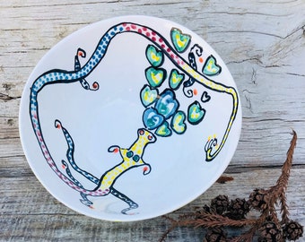 Keramik Kinderschale handbemalt mit einem fröhlichen Drachen für fröhliche Mahlzeiten, sofort versandfertig