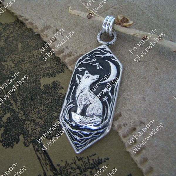 Petit renard lumineux, pendentif personnalisé en argent sterling, original fait main, par SilverWishes