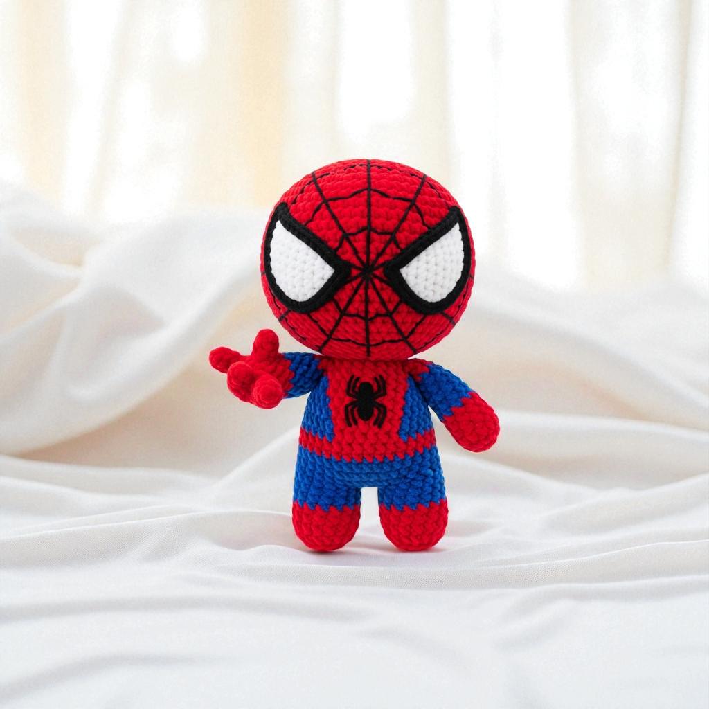 手作りかぎ針編みのスパイダーマン人形、スーパーヒーローぬいぐるみ