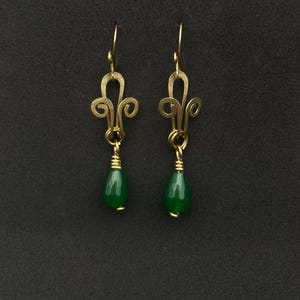 Pendientes hechos a mano de ブロンセ y ジェイド