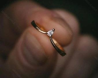 Pear Cut Diamond Chevron Ring | 14K Gold V Shape Band | Dainty Gold Stacking Ring | Minimalist Promise Ring for Her | Elegant Wedding Band