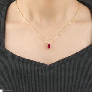 Ruby Red Round CZ Pendant Necklace •Dainty Gold Birthstone Jewelry for Her •July Birthday Gift • Minimalist Necklace •Elegant Gemstone Charm