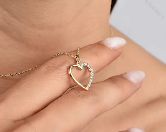 Gold Heart Pendant Necklace – 14K Gold Open Heart with Diamond Pendant – Minimalist Everyday Necklace – Romantic Anniversary Gift for Her