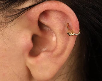 Orecchini a cerchio con impronta di zampa – Gioielli in oro 14 carati per amanti degli animali – Orecchini a cerchio con ciondolo a forma di zampa di cane e gatto – Orecchini minimalisti in oro con animali – Regalo per amanti degli animali