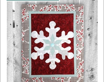 HNH12 Holidays in Patches Snowflake PDF Pattern