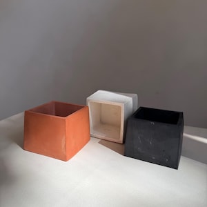 Handcrafted Jesmonite Square Jar: Minimalist Organizer