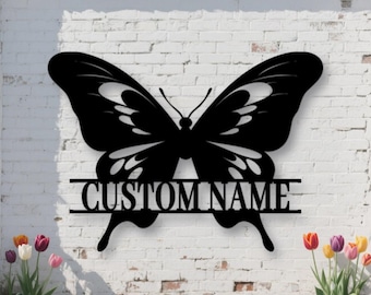 Placa de metal personalizada com borboletas – Placa de LED com borboletas – Decoração de berçário – Placa de parede com sobrenome – Decoração de parede com borboletas – Presentes para o Dia das Mães