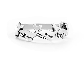 Blue Whale Pod Ring in Sterling Silver, Whale Band Style Ring, Sterling Silver Ring