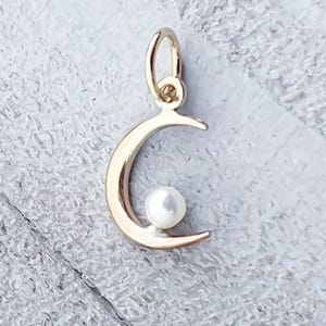 Antique Crescent Moon Charm, Victorian Moon and Pearl Gold Filled Charm, Victorian Moon and Star Charm, Antique Charm, Small Gold Charm